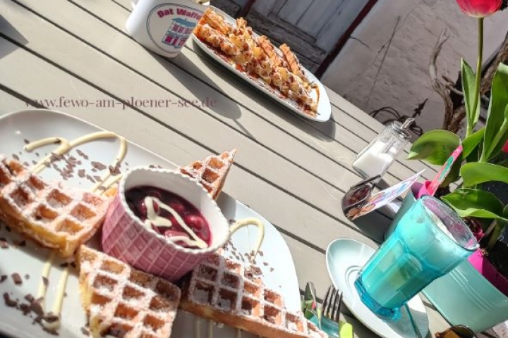 Ein Besuch im Waffelhaus in der Plöner Altstadt muss sein