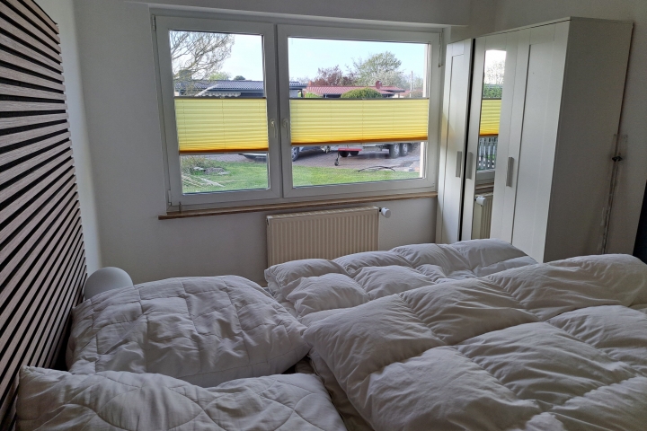 160 x 200 Schlafzimmer mit höhenverstellbaren Betten 