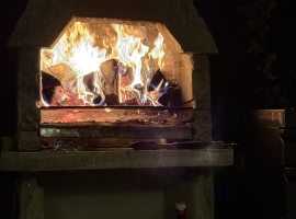 Grill und Gartenküche