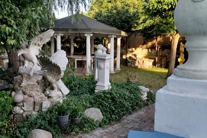 Pavillion zum Grillen oder gemütlichen Zusammensitzen