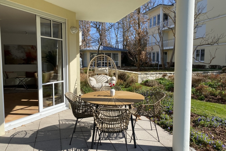 Terrasse in der Sonne