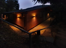 Farnberghütte 2
... Gemütlichkeit  rund ums Haus ...