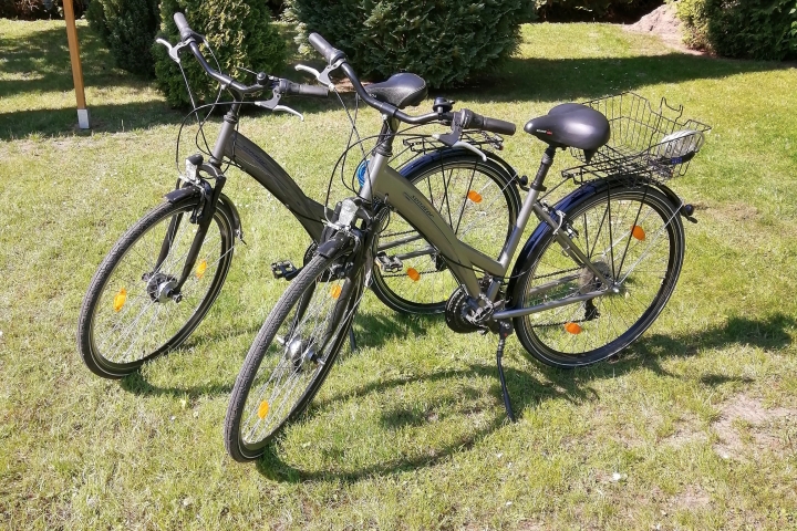 2 Tourenräder für unsere Feriengäste.
( Ohne Berechnung.)