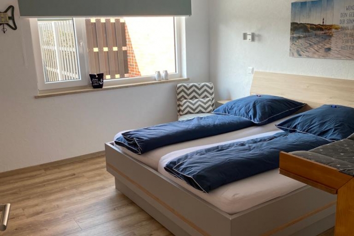 Schlafzimmer1