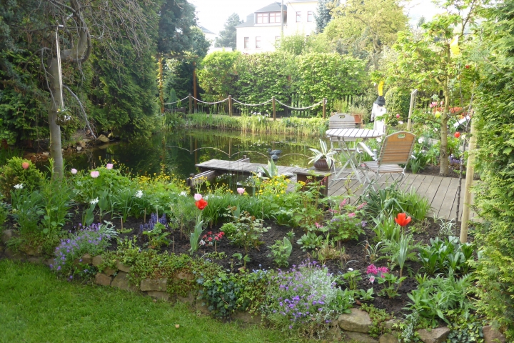 Garten im Frühling
