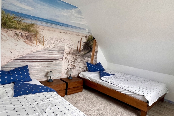 Schlafzimmer 2