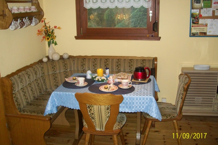 Wohnzimmer-Essecke
