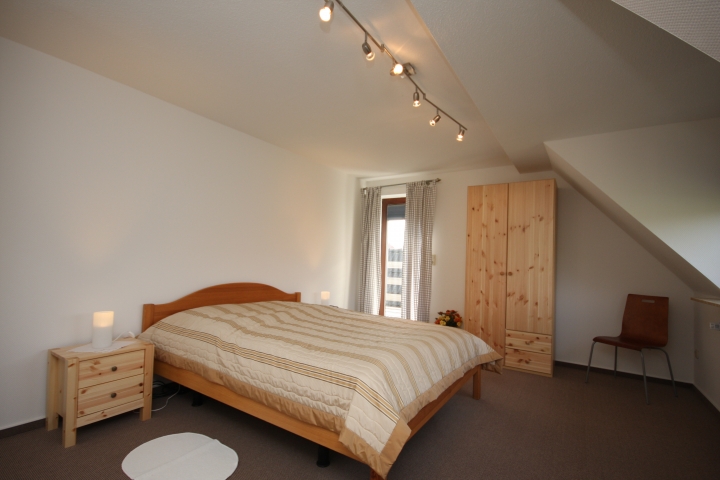 Schlafzimmer 3 mit Doppelbett (Haus oben)