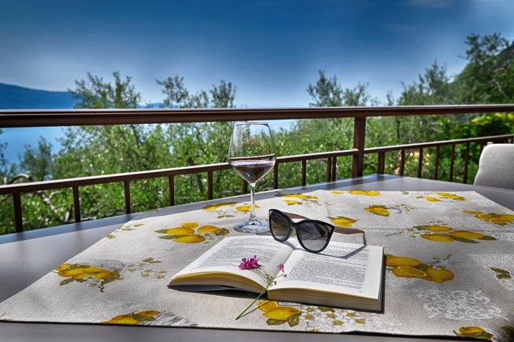 Balkon Apt. 3