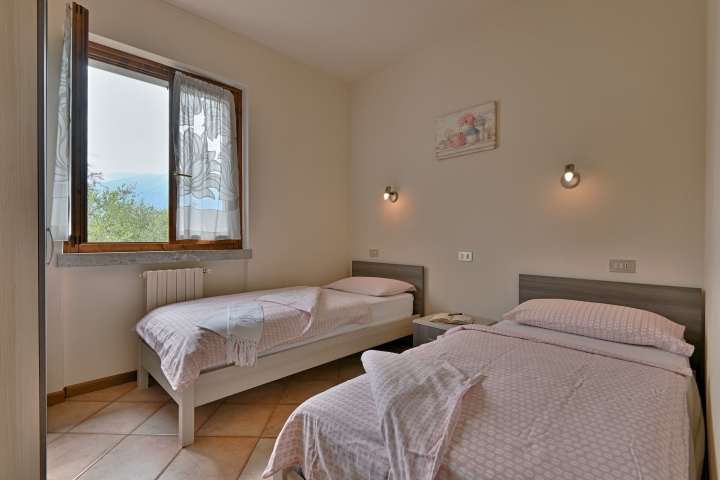 Schlafzimmer 2 Apt. 4
