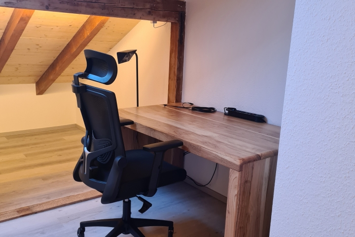 Schreibtisch im Schlafzimmer