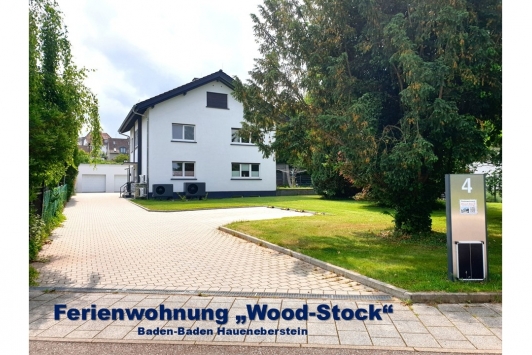 Wood-Stock Wood-Stock