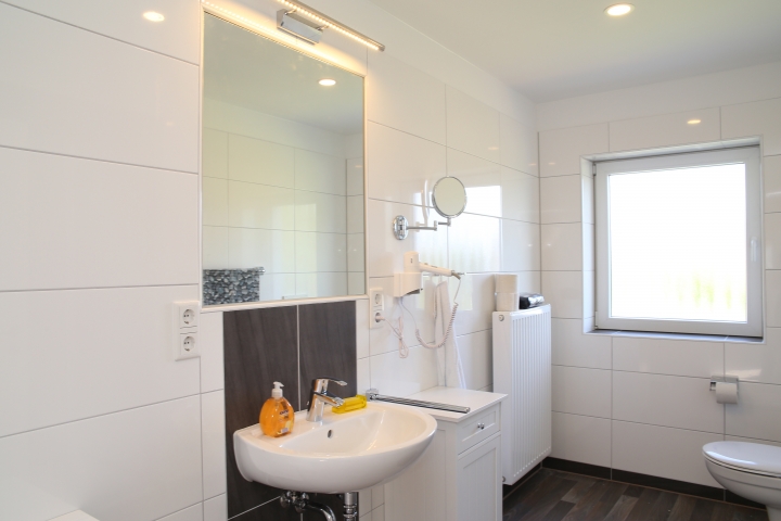 Badezimmer oben 