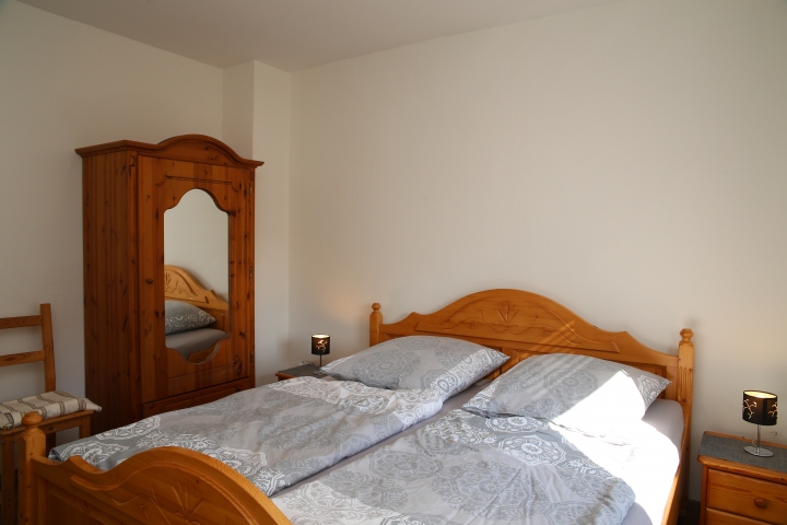 Schlafzimmer unten