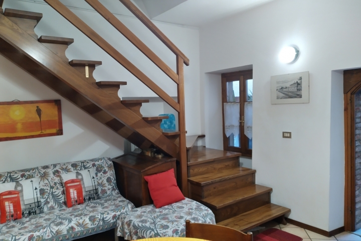 Treppe zum OG