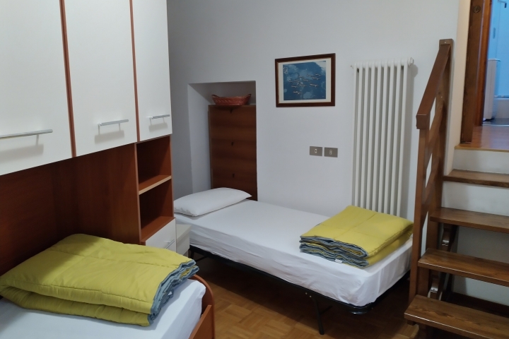 Schlafzimmer 2
