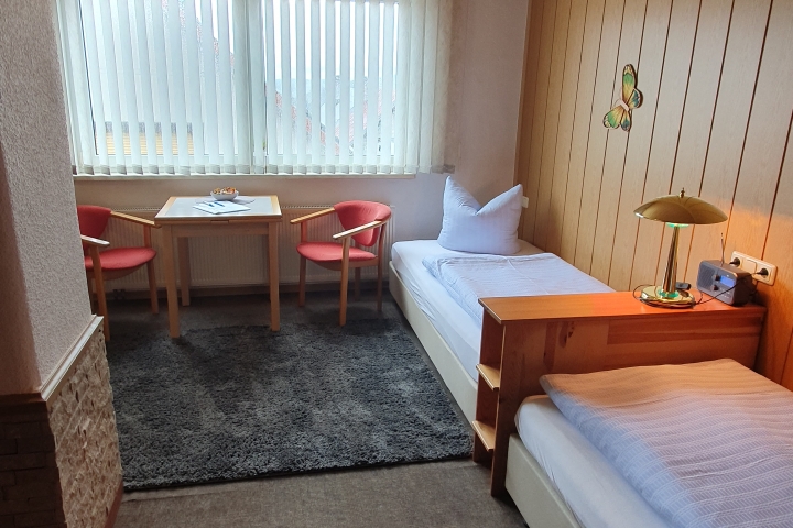 Wohn-/Schlafraum Wohnung 3 (70€/Nacht)