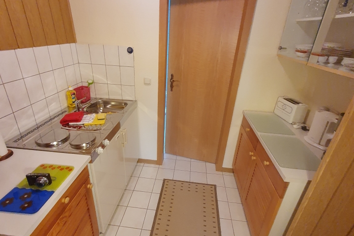 Kleinküche (Wohnung 2)