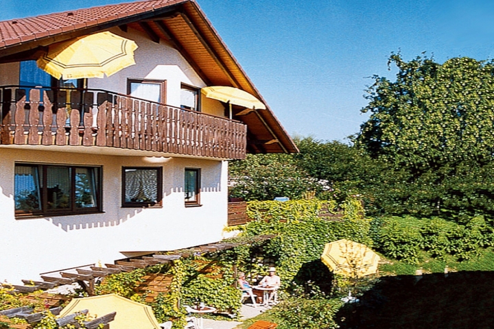 Gästehaus Claudia Bad Bellingen | Gästehaus Claudia, Ferienwohnungen 