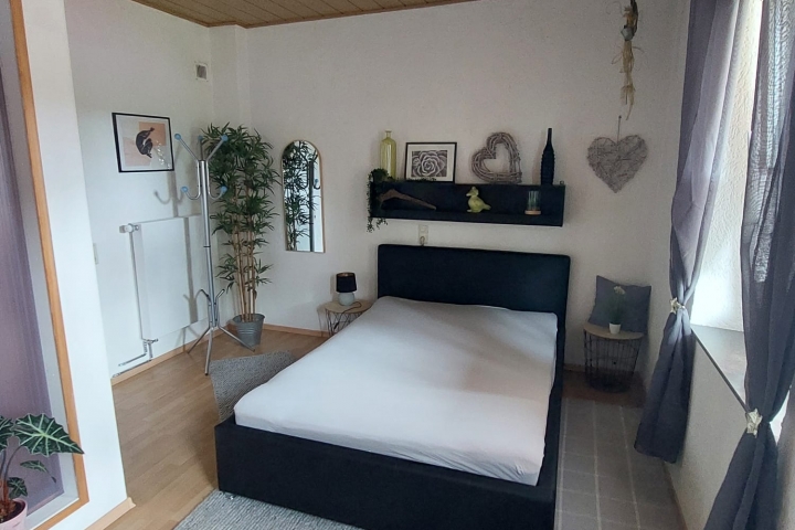 kleines Schlafzimmer