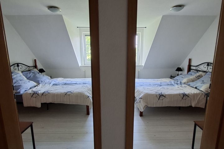 Schlafzimmer 1rechts/1links