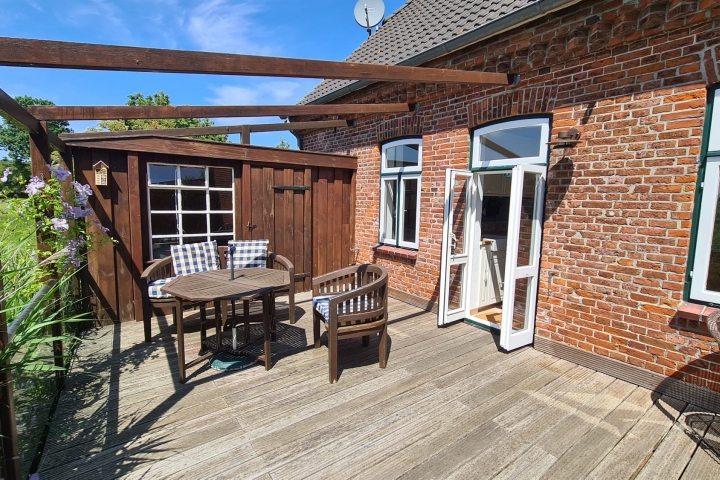 Sonnenterrasse, ruhig und geschützt 