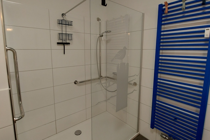 Flach begehbare Dusche