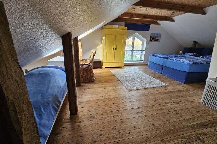Schlafzimmer groß