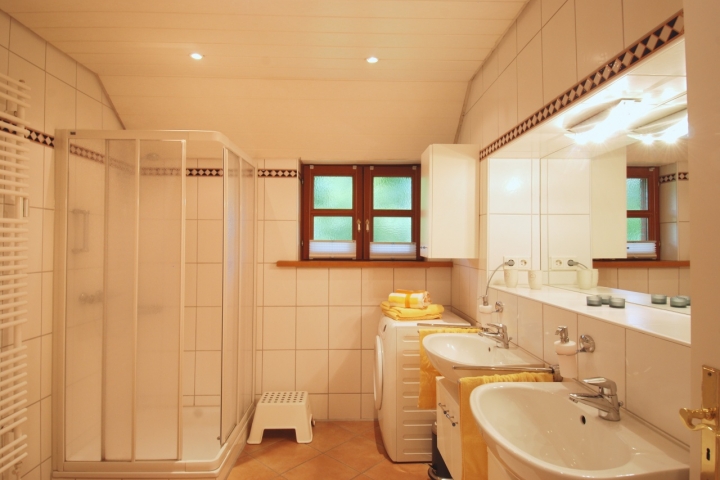 Helles Bad für die ganze Familie