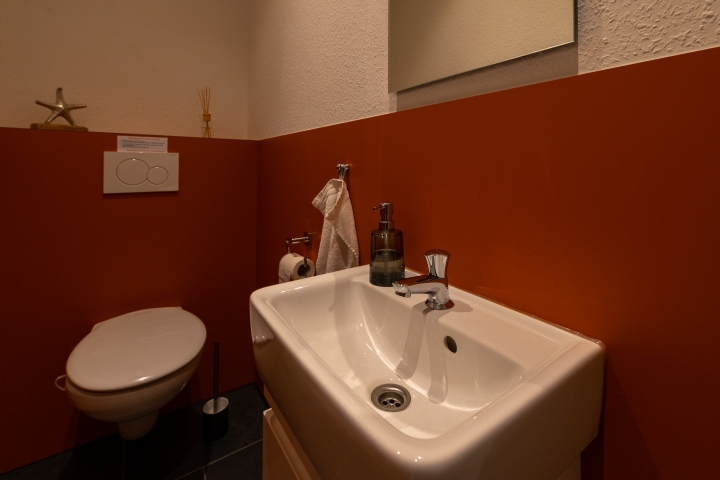 Toilette im Obergeschoss